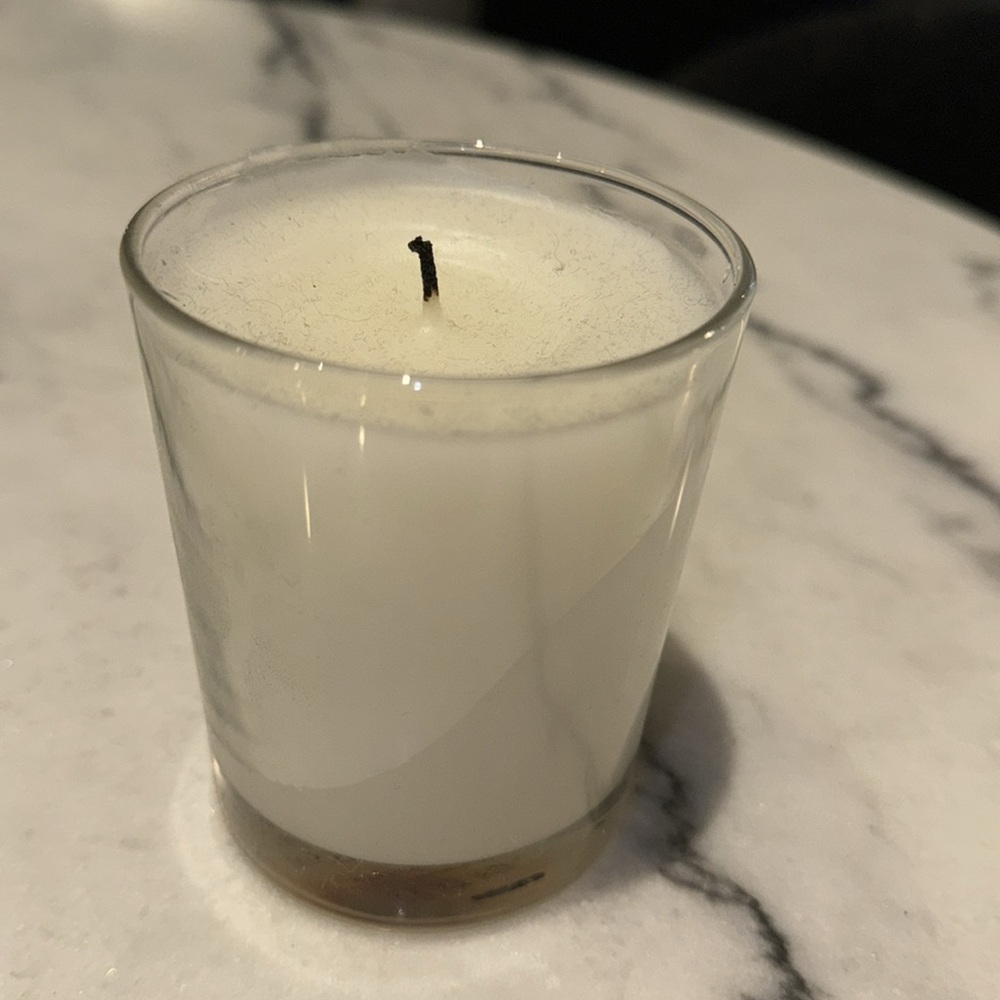 Diptyque Baies Candle ๐ฏ๏ธ used once - Picture 2 of 2